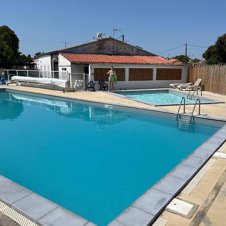 Mobil Home A Meschers Au Camping L'Escale Proche De Royan Exteriör bild